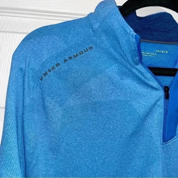 Under Armour Loose Tech Gear long sleeve 1/4 zip poly/elasterell blend shirt - Picture 7 of 12